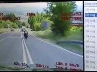 Pościg i zatrzymanie motocyklisty na DW977 Tarnów-Tuchów