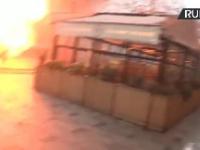 Płonąca ciężarówka eksploduje podczas demonstracji w Paryżu