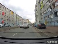 Taksówkarz pokazuje, kto rządzi na ulicach Sosnowca