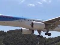 Super Lenta Landing Boeing 757 Aeroporto de Skiathos
