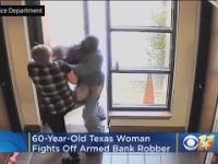 60-letnia pracownica banku wykopała za drzwi uzbrojonego rabusia