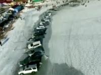 Ponad 20 samochodów utopionych w zamarzniętym jeziorze