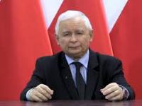 Kaczyński przemawia do narodu, ale tylko mlaska