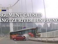Wypadek autobusu na moście