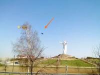 Obiekt latający blisko Pomnika , Świebodzin . świebodzin