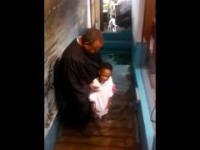„A dobra, sam się ochrzczę!”