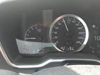 Jadąc 100 km na prądzie - Toyota Corolla hybryda