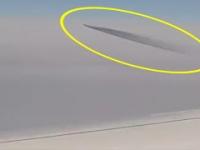 Pasażer Ryanair sfilmował UFO! [Nagranie]