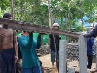 Stepujący budowlańcy - Tajski styl wbijania pali