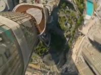 Jakby to było spadać z najwyższego budynku świata - Burdż Chalifa?