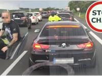 Kierowca BMW zajeżdża i blokuje drogi, wyskakuje z auta i uderza w twarz