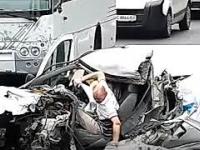 Kierowca zajęty telefonem zalicza czołowe zderzenie