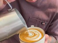 Poranna latte dla koneserów