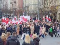  Polacy walczą o swoje szkoły na Litwie. Trzytysięczna manifestacja w Wilnie