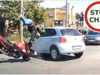 Wypadek motocyklisty z osobówką w Zgierzu